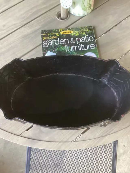 Metal Decorative Planter