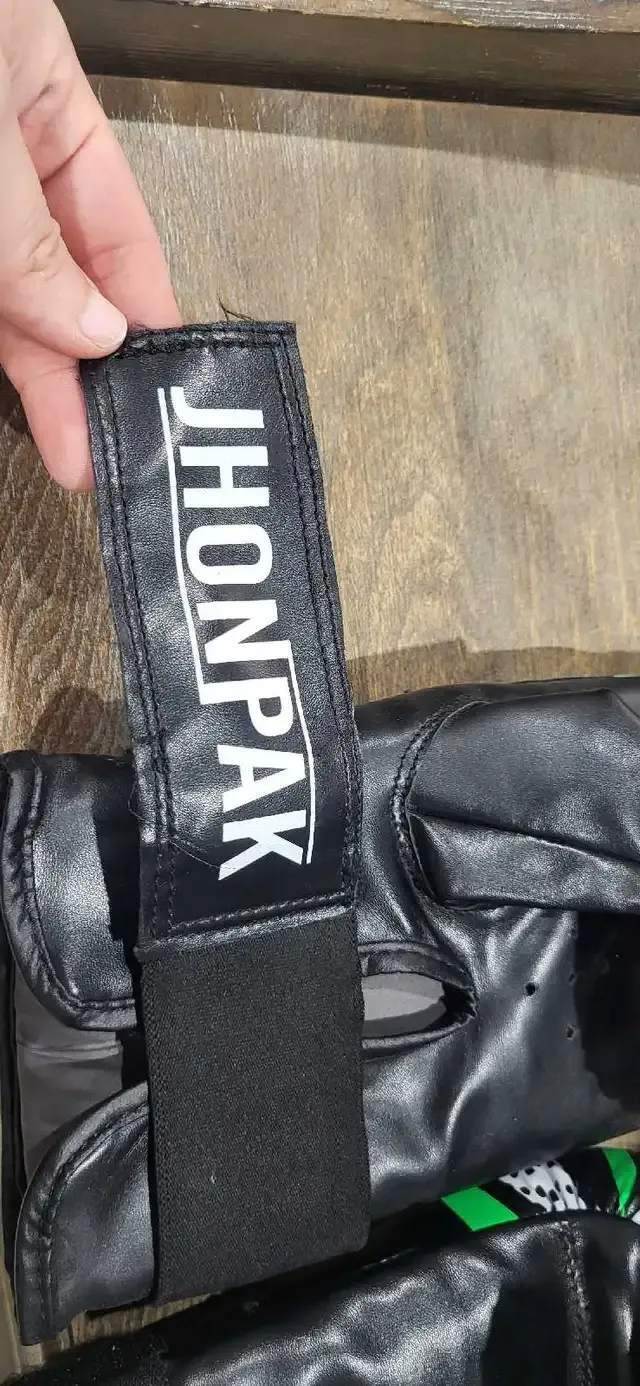 Jhonpak Turbo Power Sparring Gloves