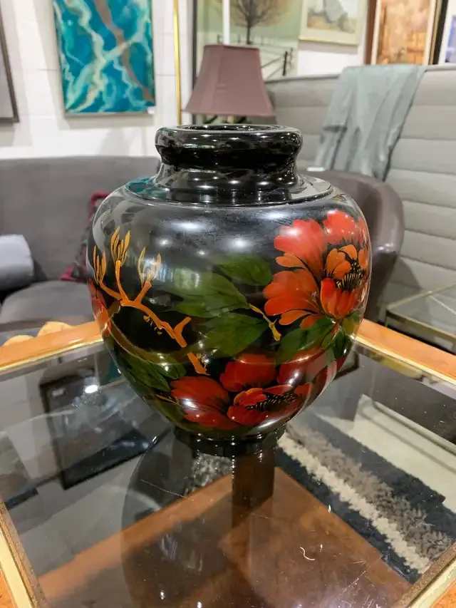 Black Japanese Floral Vase