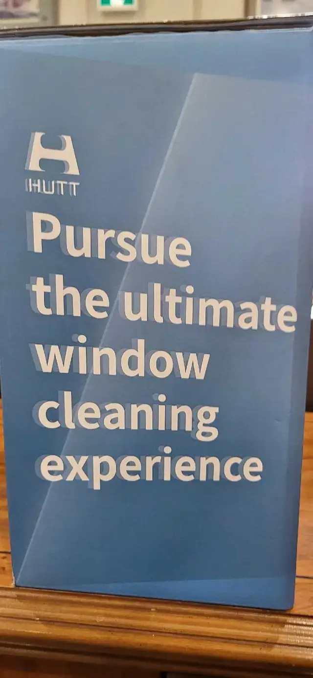 HUTT W8 Window Cleaning Robot New! **Sealed in Box**