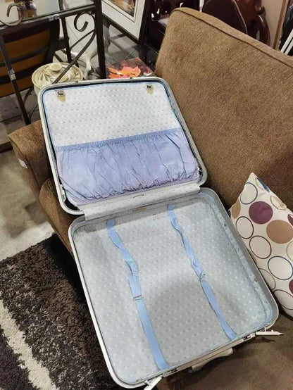 Samsonite Hard-Shell Suitcase