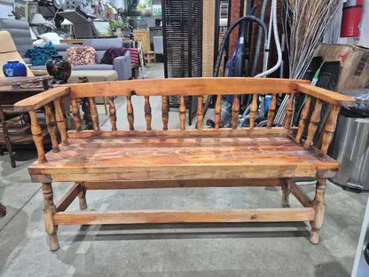 Solid Wood Spindle Bench