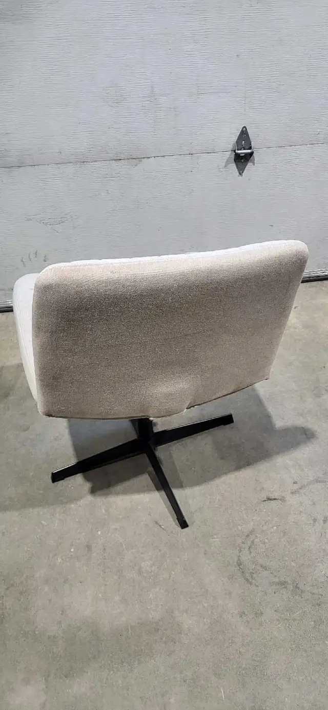 Swivel Office Chair Wide - Cream Colour