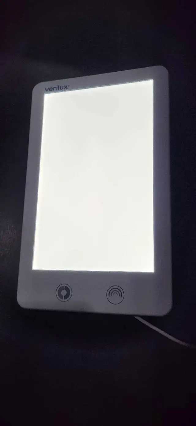 Verilux HappyLight VT32