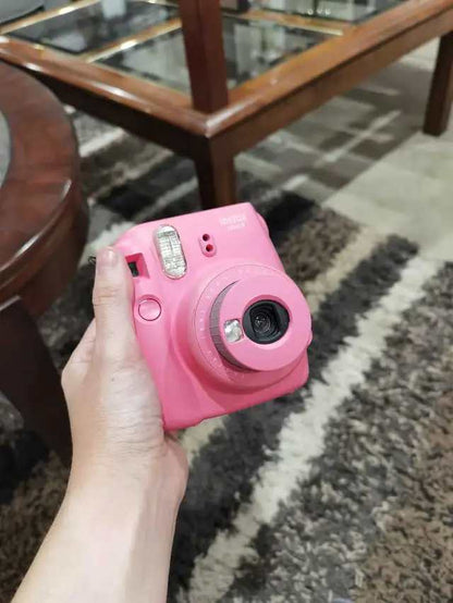 Pink Fujifilm Instax Mini 9