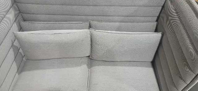 Privacy Love Seat with Alcove - Vitra - 4 Available