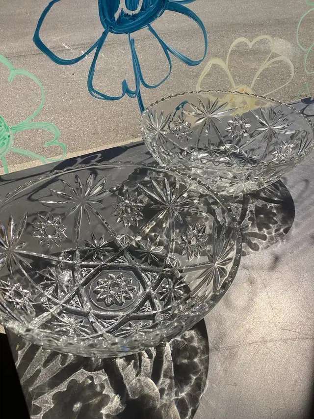 Clear Crystal Starburst Pattern Serving Bowls - 2 available