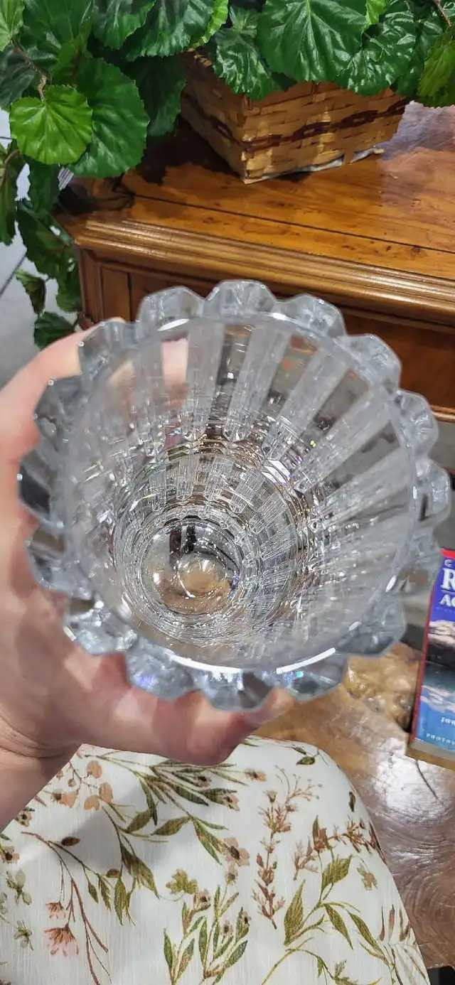 Cristal D'Arques Vase 11inch