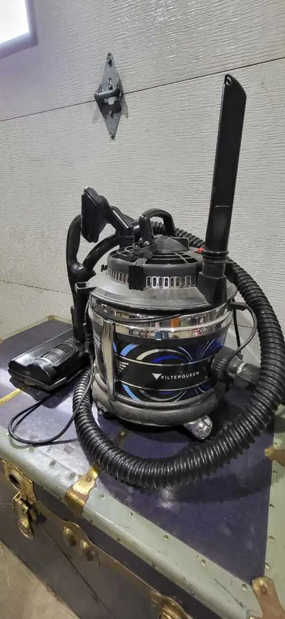 FilterQueen Vacuum - Missing Pole Attatchment