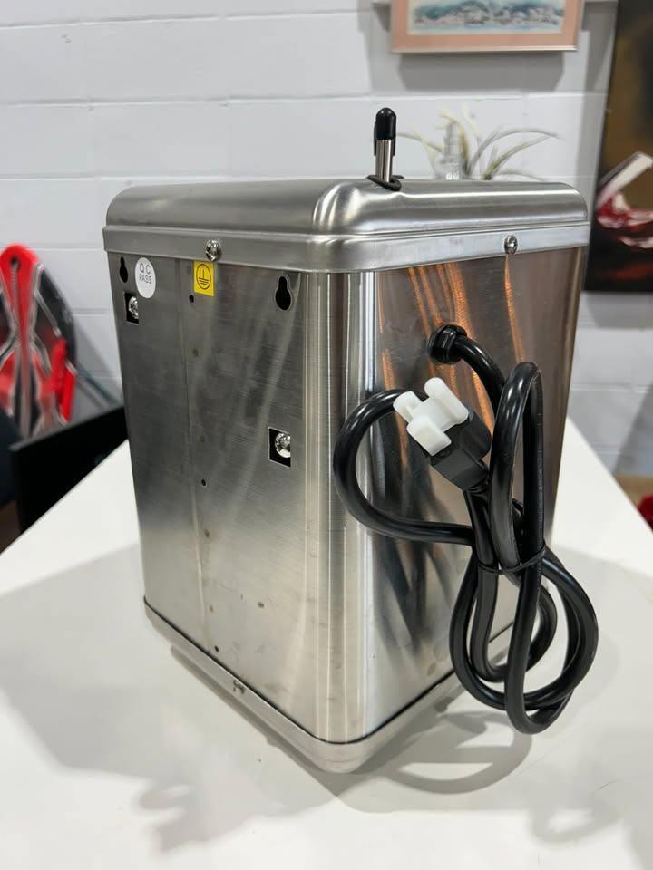 Mountain Plumbing Little Gourmet Hot Water Dispenser