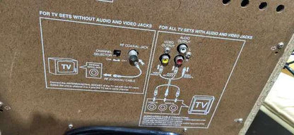 Venturer Karaoke Machine with 2 Mics - Power tested