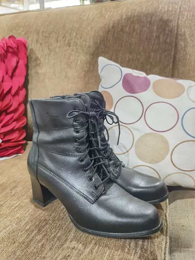 Christian Franchet Boots