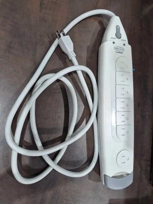 Belkin SurgeMaster Power Bar - Power tested