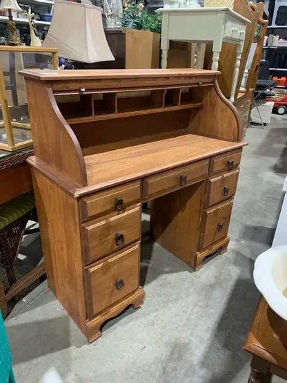 Roll Top Desk with 7 Drawers
