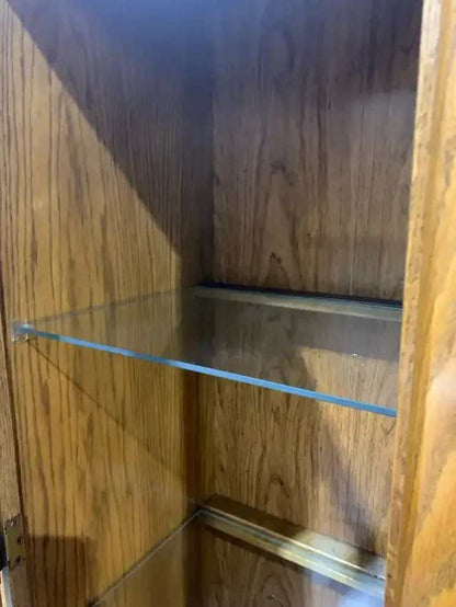 Display Hutch - House of Braemore