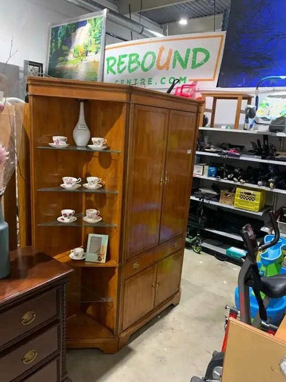 Drexel Heritage Wooden Entertainment Armoire