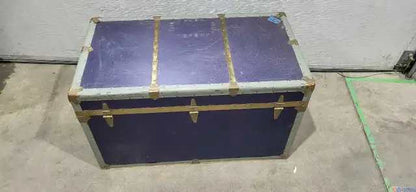Vintage Style Storage Trunk with Top Tray - Blue with Red Lining