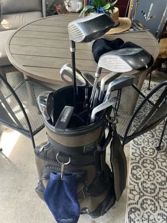 Spectra Golf Club Set with Bag and golf balls