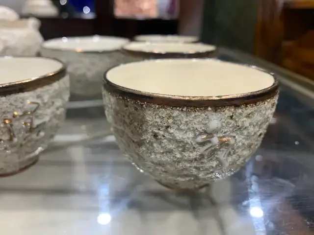 Textured Japanese Tea Set