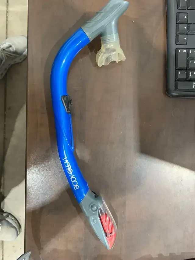 Body Glove Snorkel Sets - 2 Available