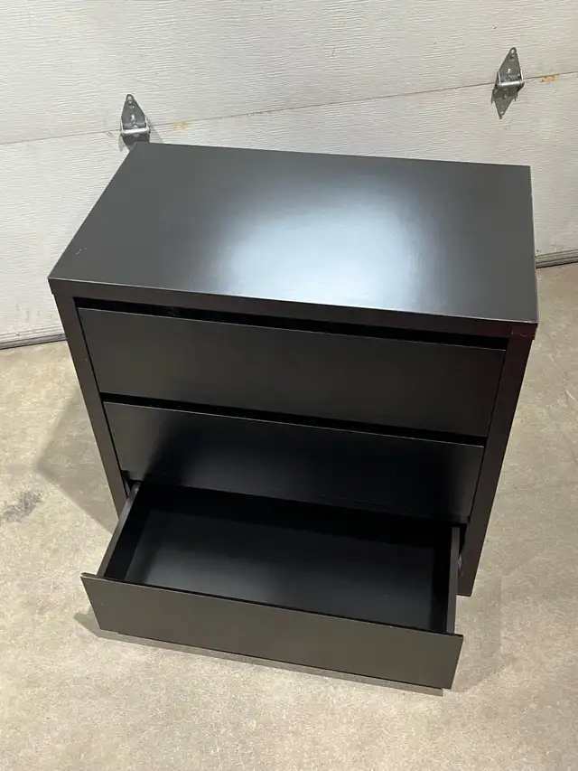 IKEA MALM 3-Drawer Chest