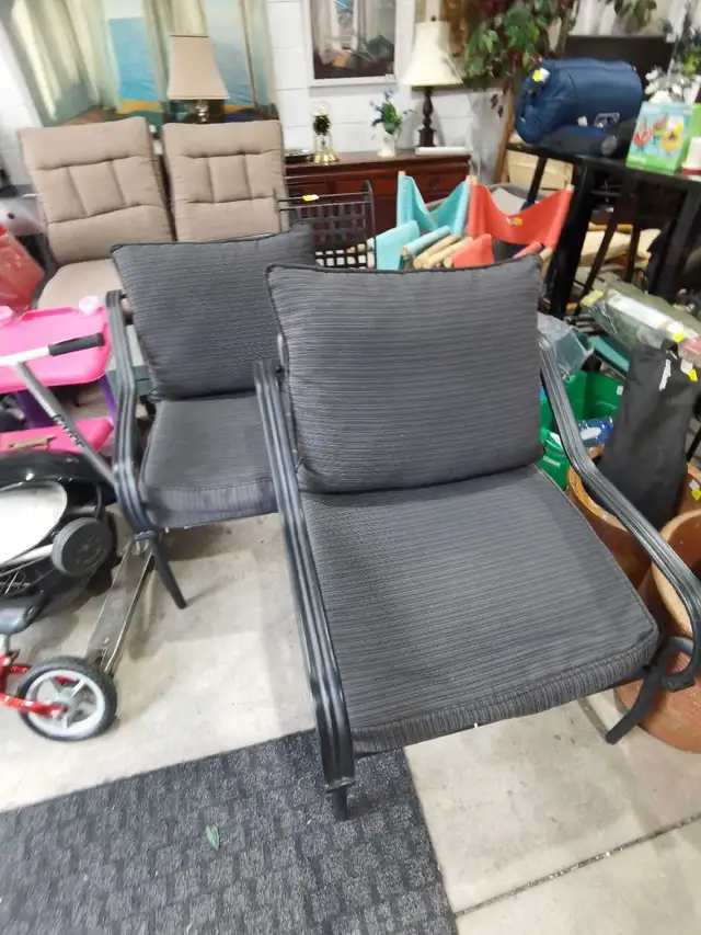 Patio Chairs - set