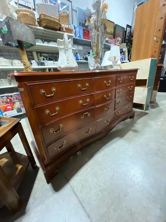 Lexington Wooden Dresser 12 drawer