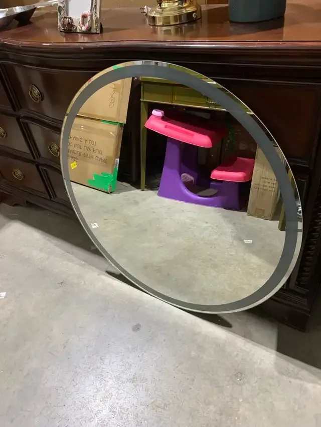 36” LED Bathroom Mirror with Defogger and Light