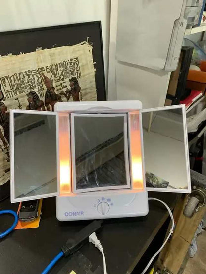 Conair Light Up Makeup Mirror - tested