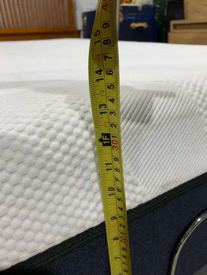 Tempur-Pedic Twin Mattress and Adjustable Bed Base