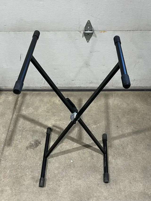 On-Stage X-Style Keyboard Stand