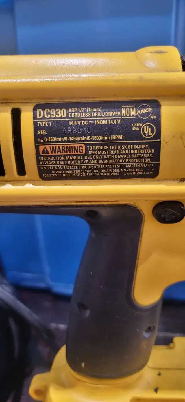 DeWalt DC930 14.4V Cordless Drill With Charger - Tested