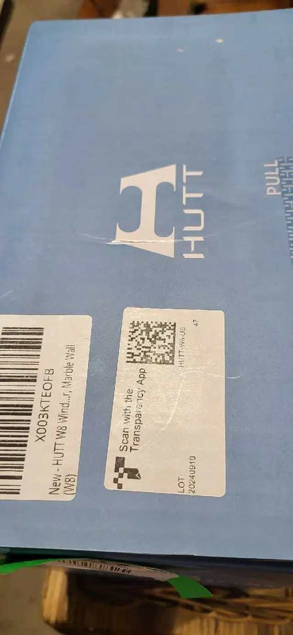 HUTT Window Cleaning Vaccum - W8 - New in box!