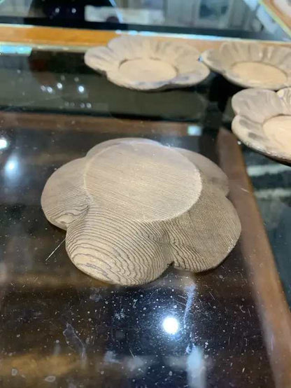 Mini Wooden Flower Plates - set of 4