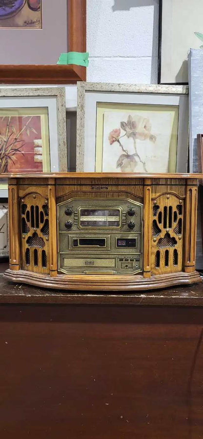 Curtis RCD820 Vintage Style Music Center - Fully Functional