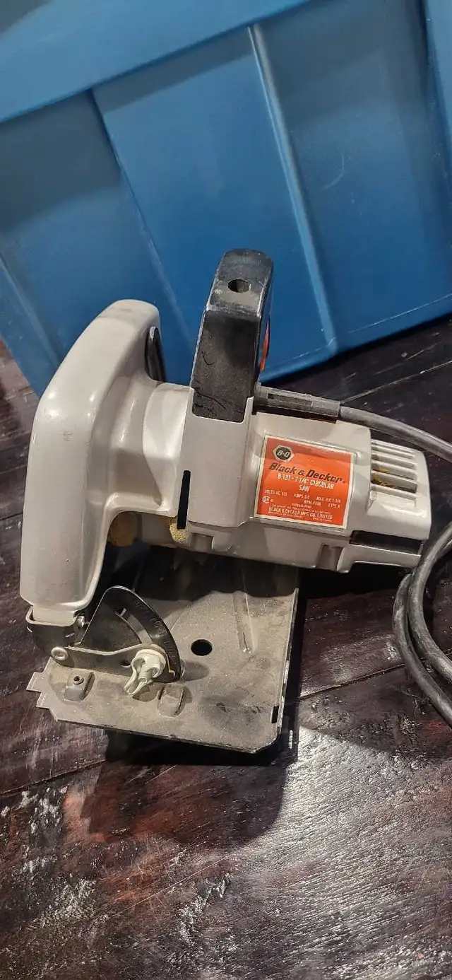 Black & Decker 7 1/4" Circular Saw