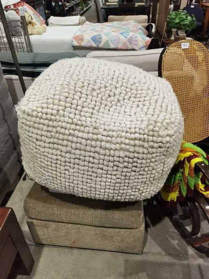 Cream Chunky Knit Pouf