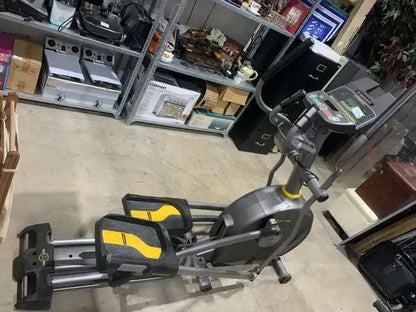 Horizon Fitness CE9.2 Elliptical