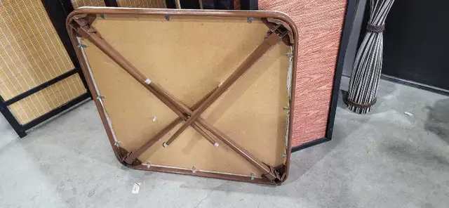 Vintage Folding Card Table 32 x 32 x 27