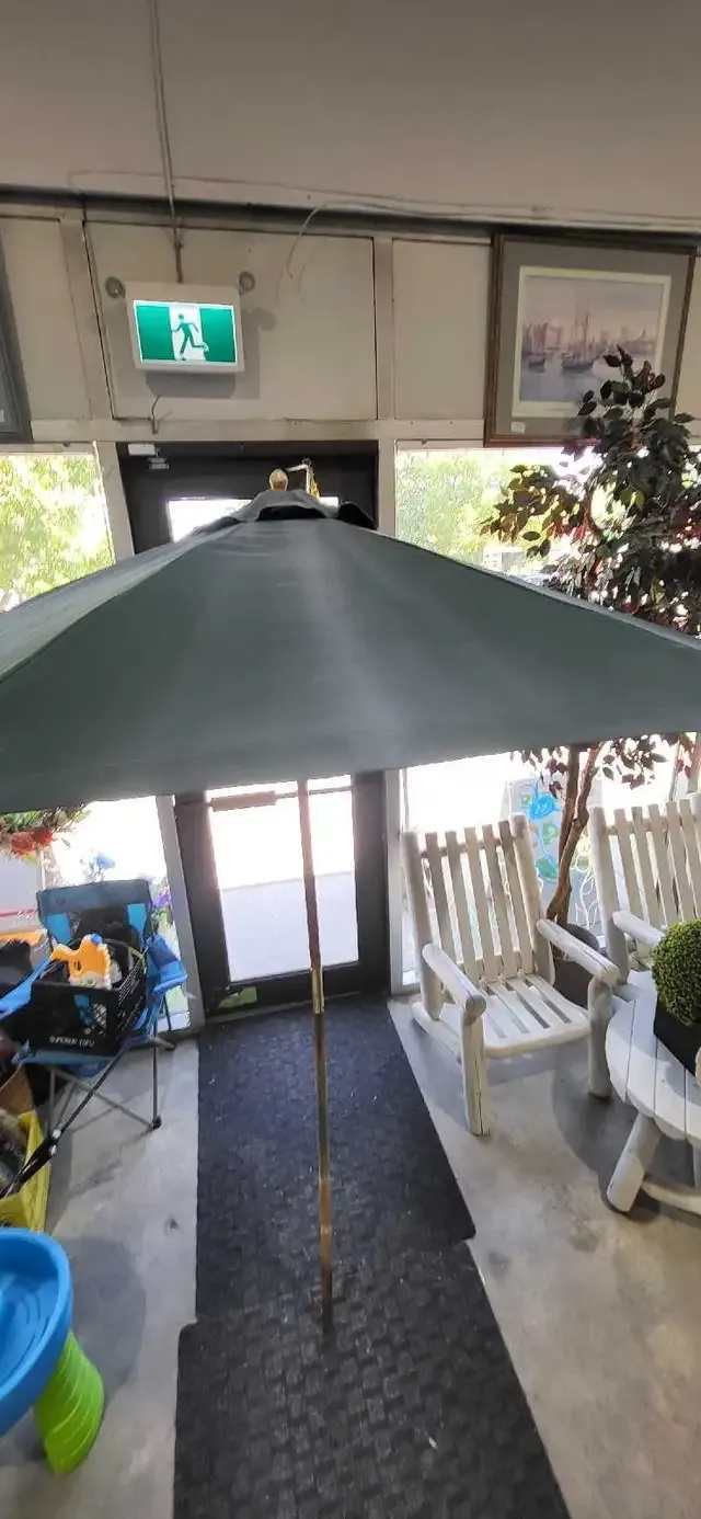 7.5 ft Wood Market Umbrella Green - Outer fabric sunbleached
