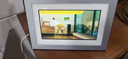 Kodak EasyShare M820 Digital Photo Frame