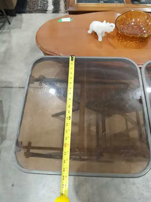 2 white Patio chairs with 2 glass tables (set)