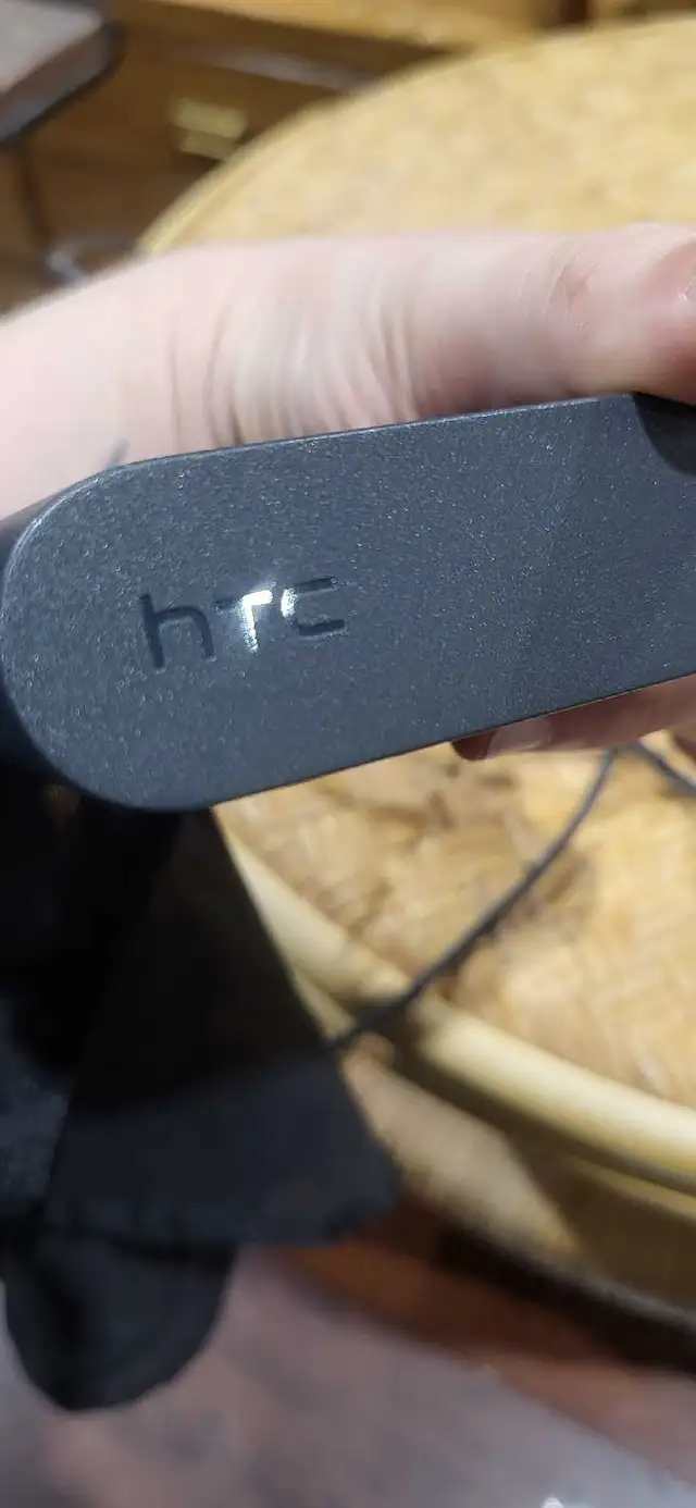 HTC Link Box for Vive