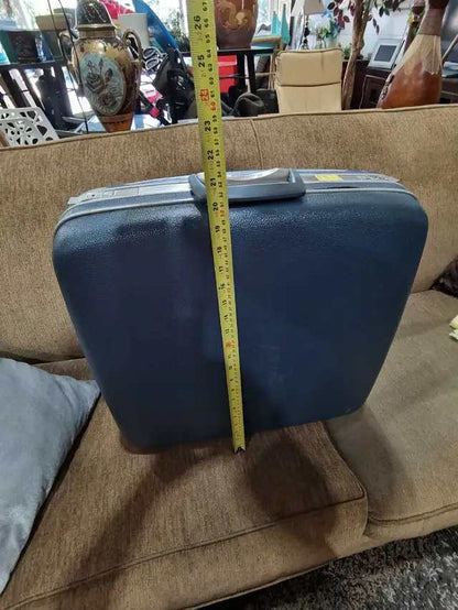 Samsonite Hard-Shell Suitcase