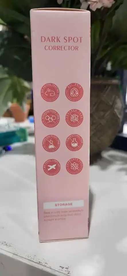 Ufeek Spot Corrector with Retinol and Hyaluronic Acid