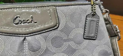Early 2000s Coach Madison Dotted Op Art Signature Gray wristlet