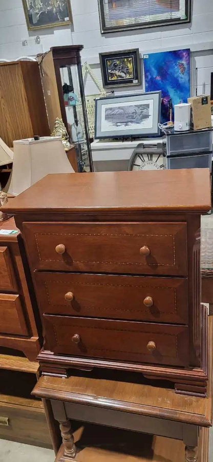 Pilling Manchester Collection Nightstand