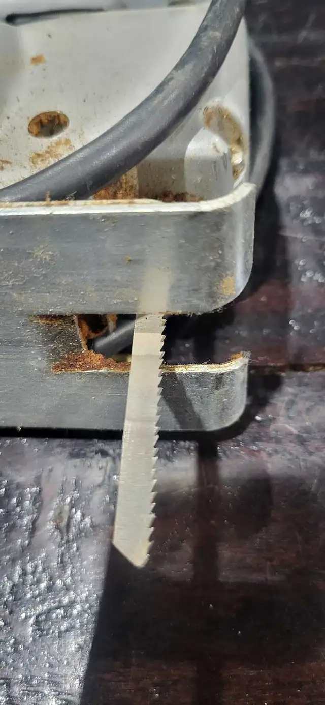 Black & Decker Deluxe Jig Saw - Tested works