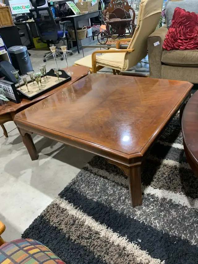 Drexel Heritage Dark Wooden Coffee Table