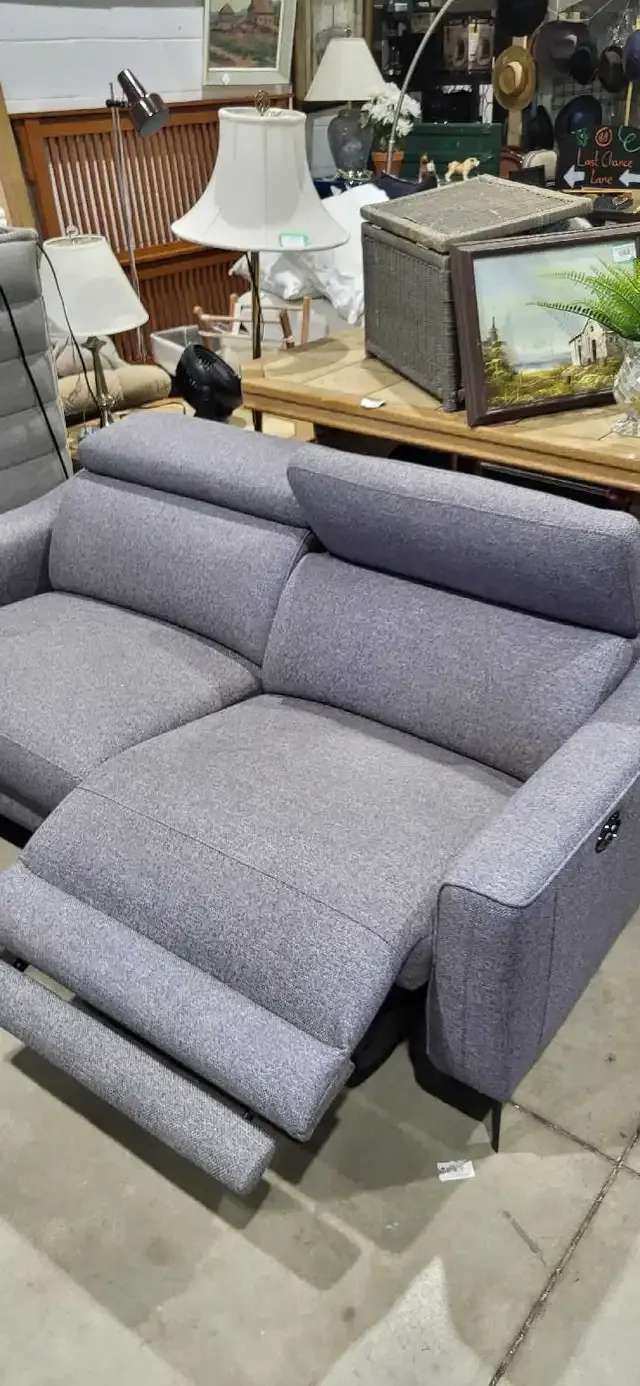 Power Reclining Loveseat - Grey